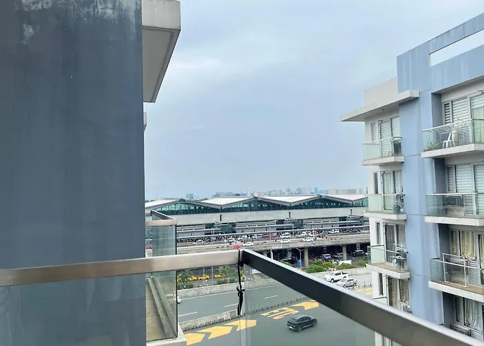 Big Studio Across Airport Naia T3 Near Resorts World 아파트호텔 *